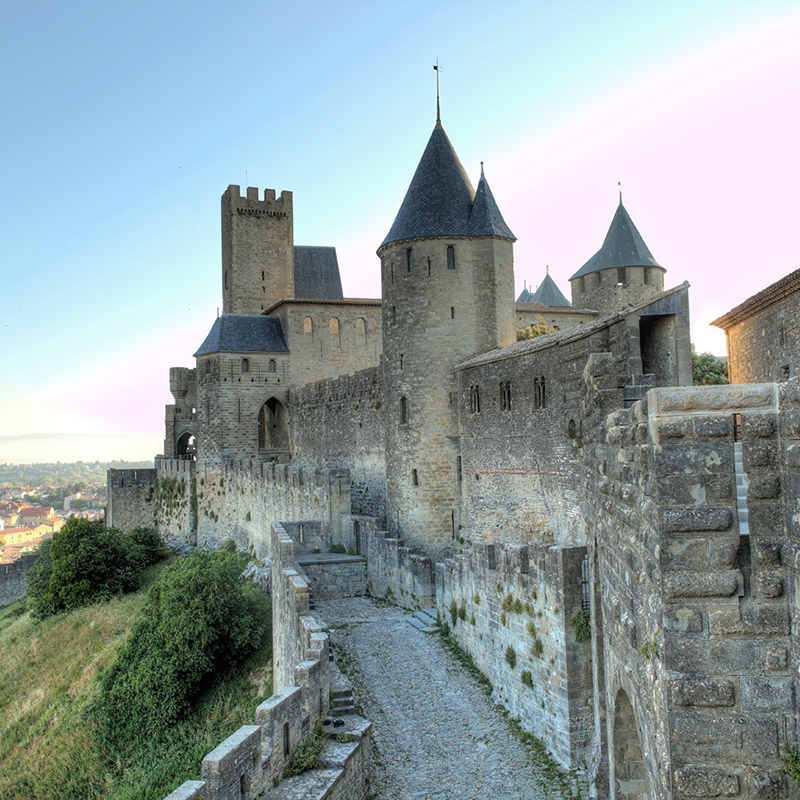 Chateau Et Remparts De La Cite De Carcassonne